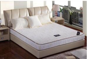 床垫买什么材质的比较好，乳胶床垫的舒适性和透气性都较好