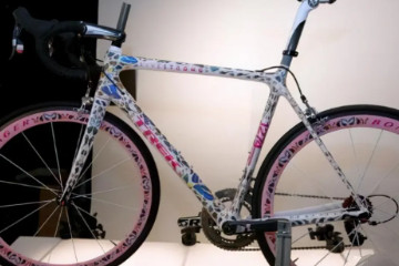 崔克蝴蝶自行车价格3200万，是世界上最贵的自行车