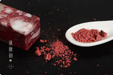 朱砂的功效与作用佩戴禁忌，要注意朱砂本身是有毒性的