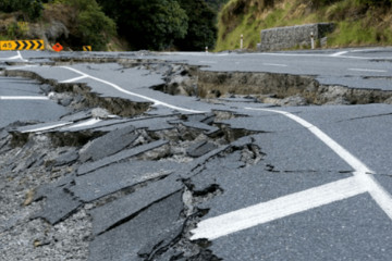 2023年爆发9级大地震，是谣言成分居多(地震无法被准确预测)
