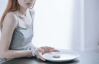 一星期减肥10斤暴瘦法，控制饮食+运动(轻松帮你实现目标)