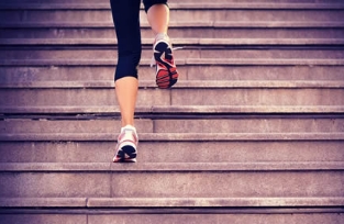 爬楼梯能减肥吗主要瘦哪里，能减肥(能够瘦全身)