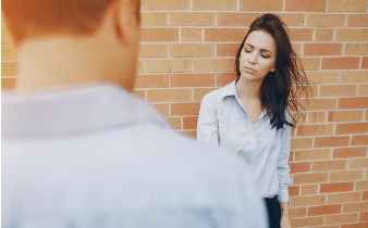 女人最怕一招再绝情也能挽回，挽回女人的方法